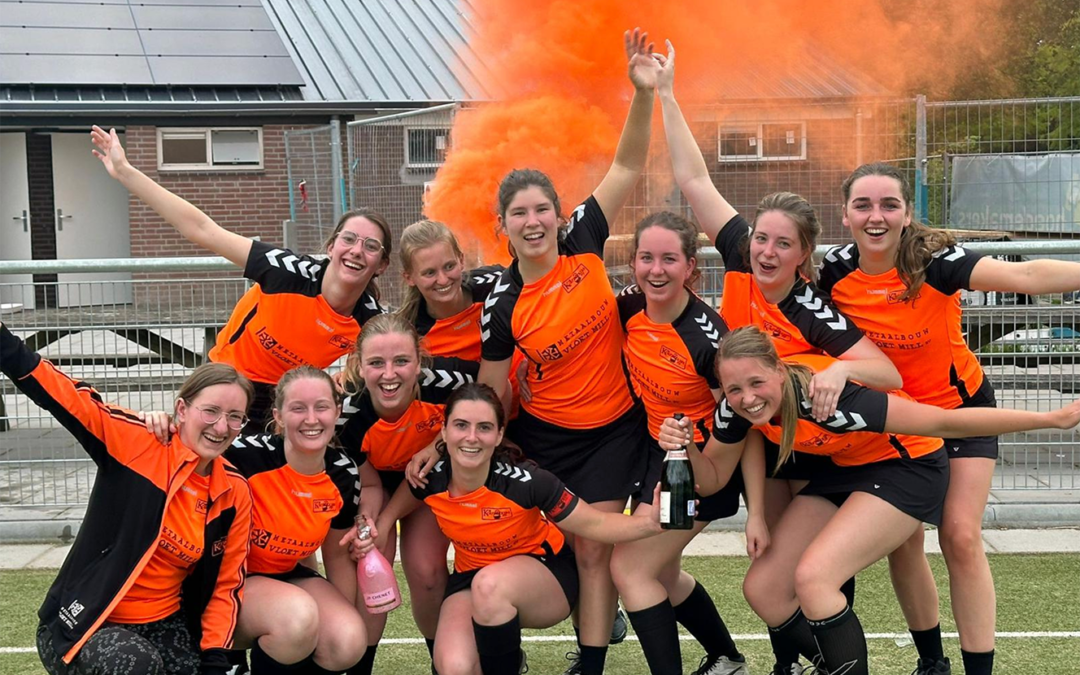 De Korfrakkers Kampioen: Metaalbouw Vloet is Trots